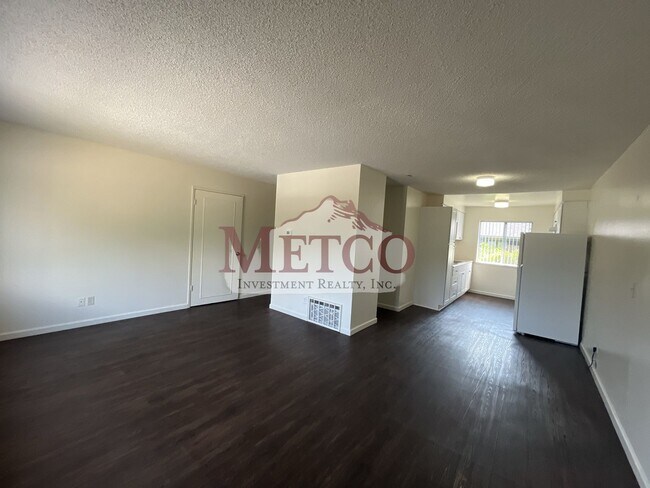 Building Photo - 175 G St