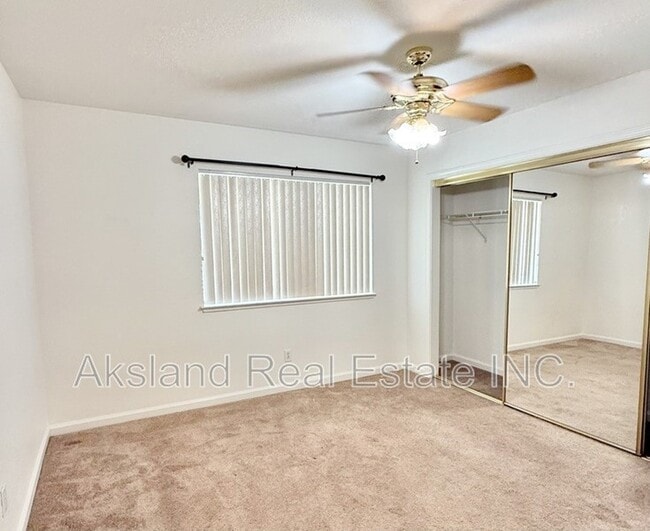 Building Photo - Manteca