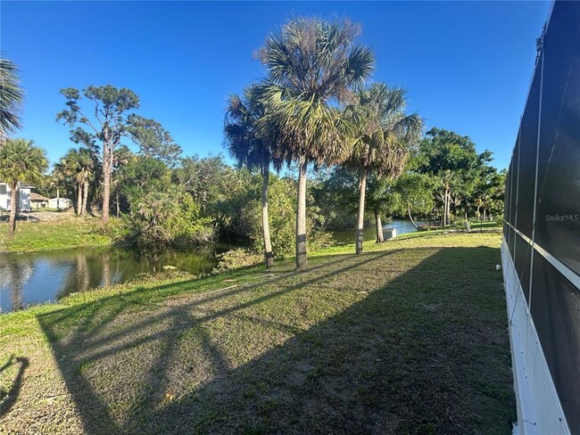 Building Photo - 5746 Brickell Dr