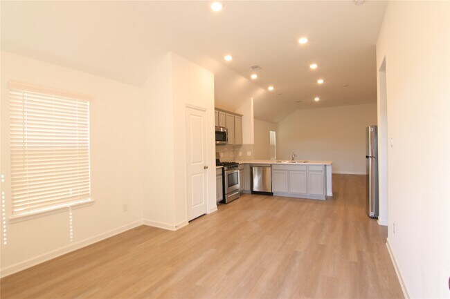Building Photo - 4823 Eldorado Rose Pl