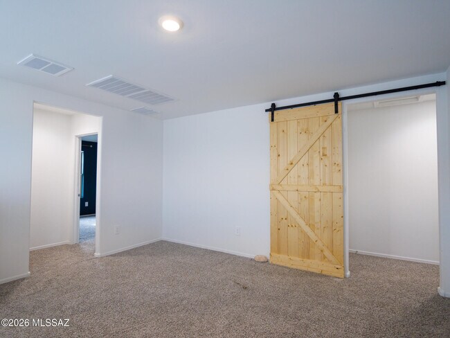 Building Photo - 12011 E Patricia Ann Dr