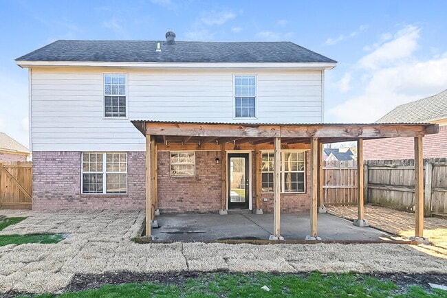 Building Photo - 9727 Pigeon Roost Park Cir