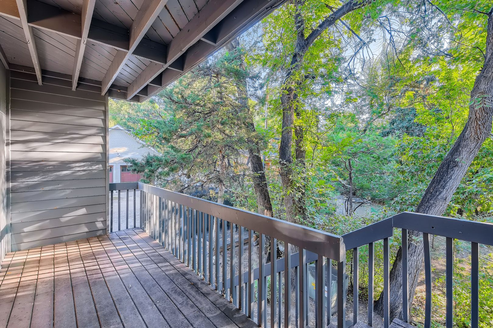 Building Photo - 2020 5th St