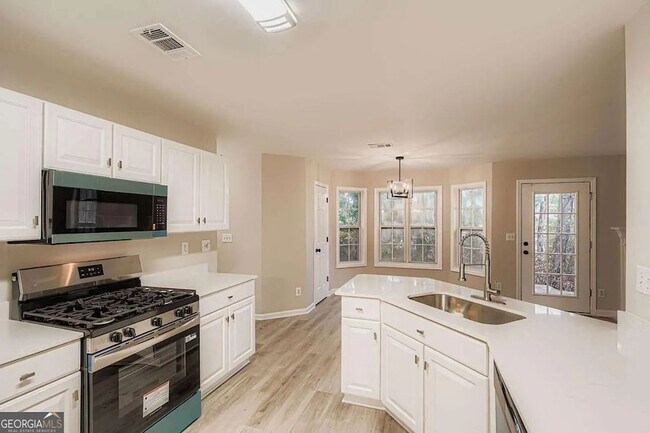 Building Photo - 1570 Twin Bridge Ln