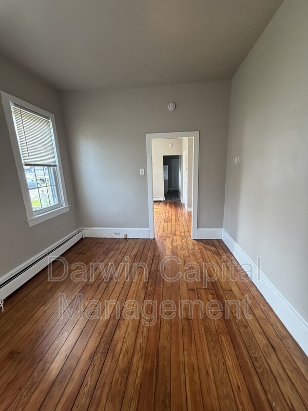 Building Photo - 264-266 Kings Highway - 1