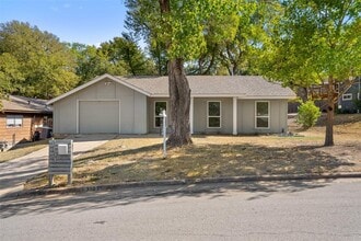 Building Photo - 3103 Matador Dr