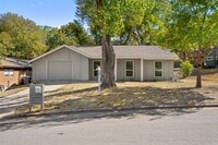 Building Photo - 3103 Matador Dr