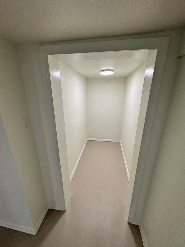 Building Photo - 18-1692 Volcano Rd. Mountain View, HI 96771