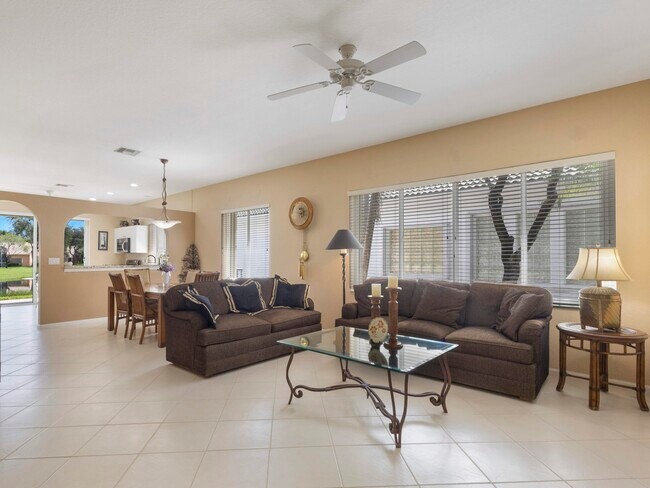 Building Photo - 8125 Brindisi Ln