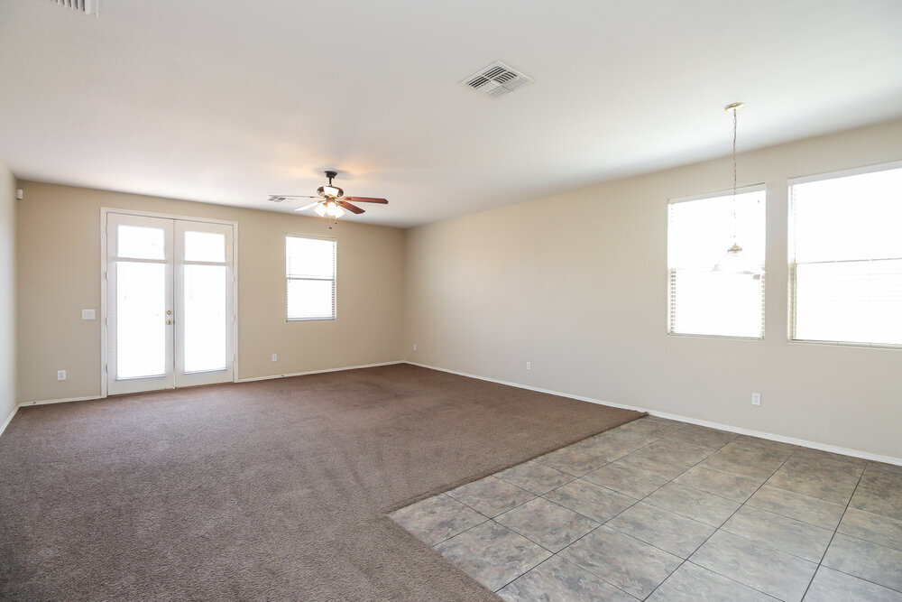 Building Photo - 6833 S 30th Ln