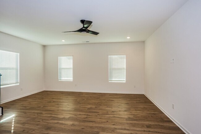 Building Photo - 11828 Avocet St