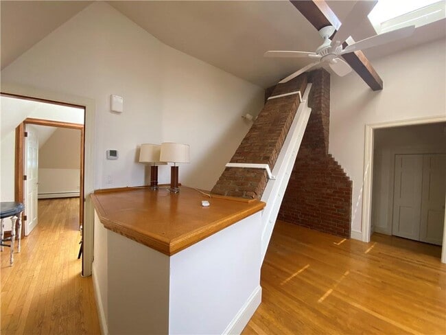 Building Photo - 61 Ledge Rd