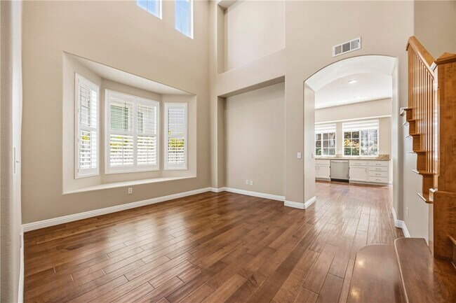 Building Photo - 56 Turnbury Ln