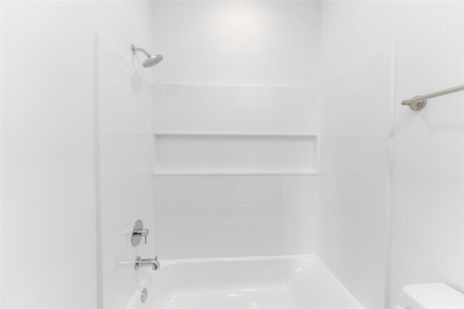 Building Photo - 5119 Briscoe St
