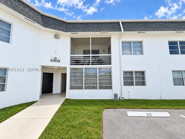 Building Photo - 6505 Winfield Blvd