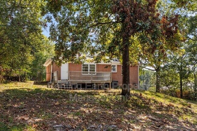 Building Photo - 1016 Belle Meade Dr