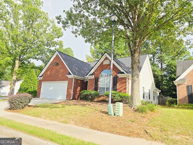 Building Photo - 2 Mill Ridge Pl