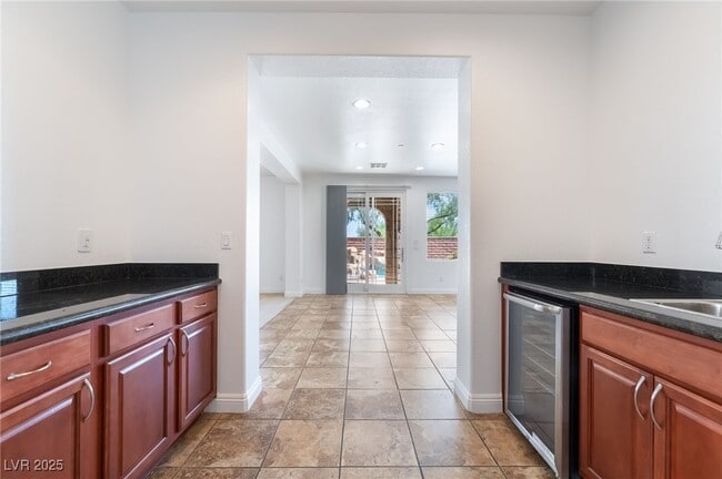 Building Photo - 9592 Staff Ln