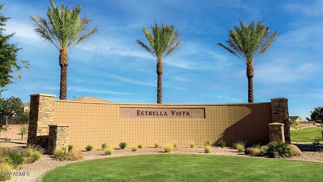 Building Photo - 24448 W Hacienda Ave
