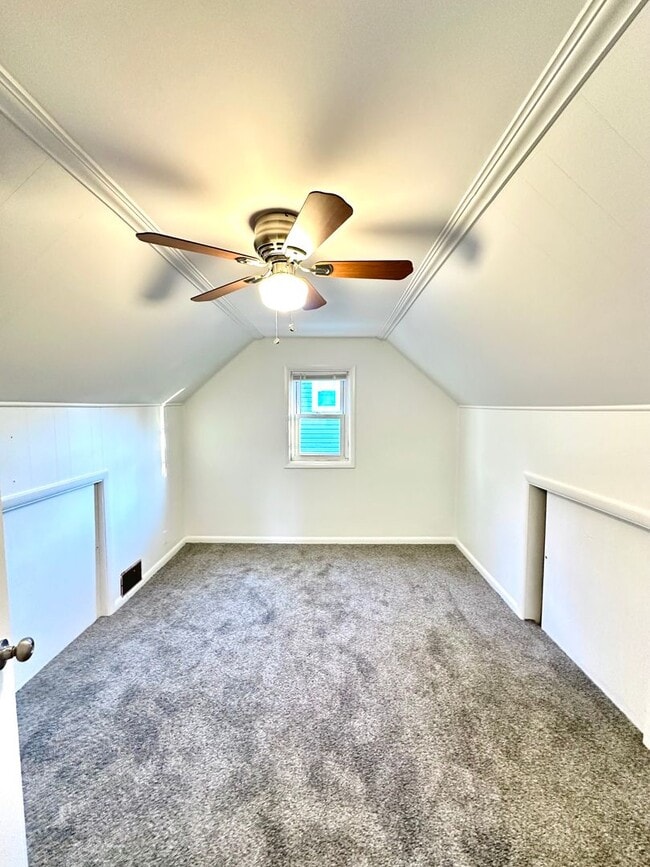 Building Photo - 4 Bed/1 Bath Home in Penn Hills-Completely Remodeled! Available Now