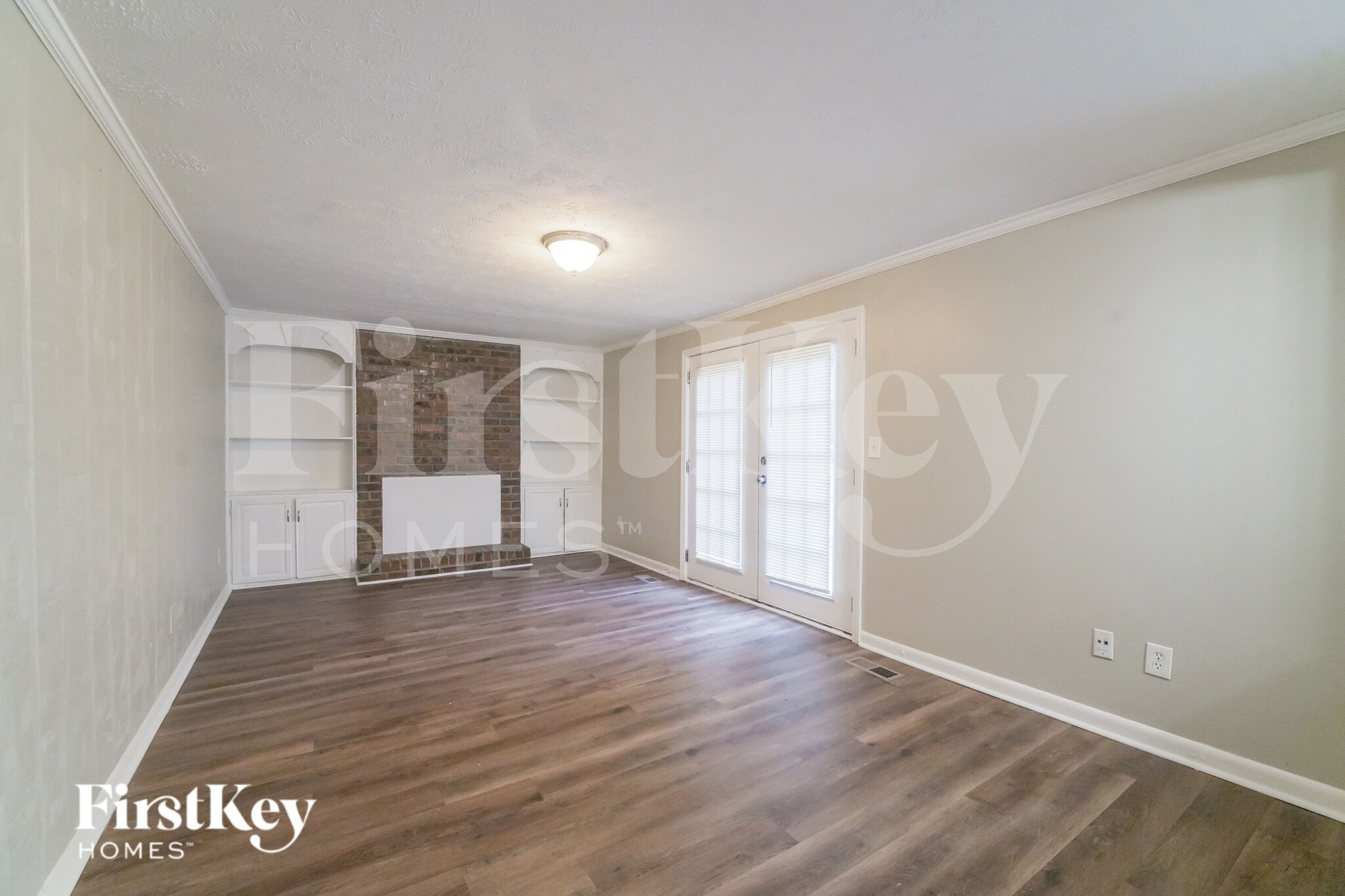 Building Photo - 3045 Forestside Ln