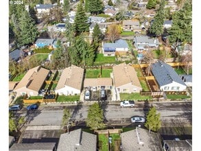Building Photo - Bright and Airy Home with Stainless Steel Kitchen, Vaulted Ceilings & Washer + Dryer