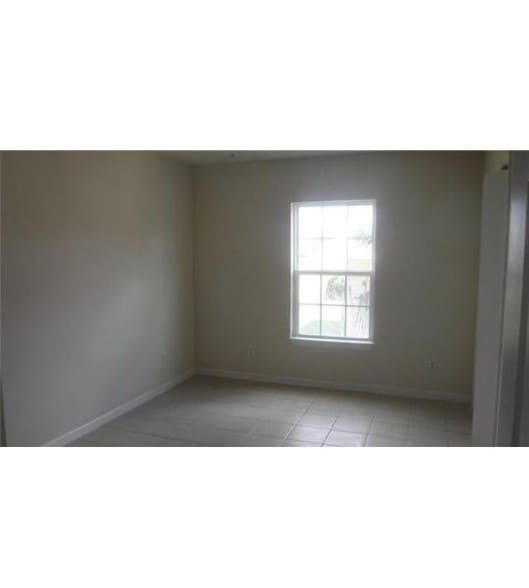 Building Photo - 4700 Bonita Dr