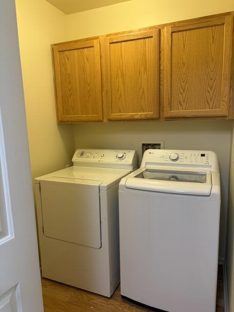 Building Photo - 2736 S Knightsbridge Cir