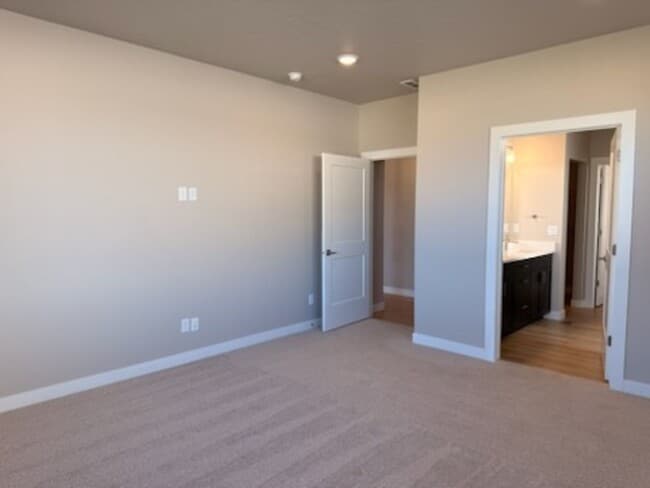 Building Photo - Beautiful Home new construction