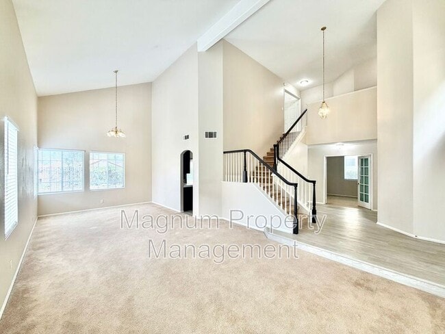 Building Photo - 28291 Tierra Vista Rd