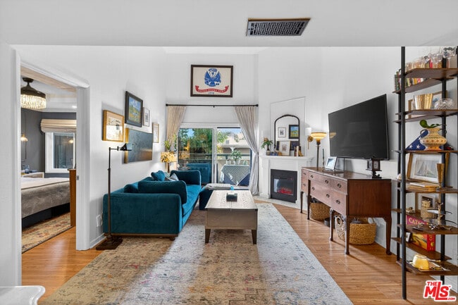 Building Photo - 8300 Manitoba St