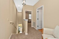 Building Photo - 1220 E Pacific St