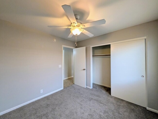 Building Photo - 15746 W Elm St