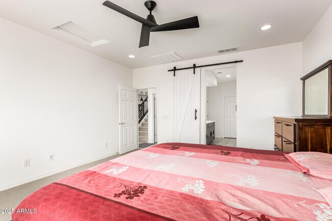 Building Photo - 1522 Sabel Ct