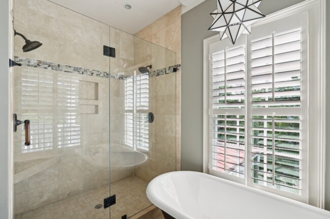 Building Photo - 6BD/5BA Custom Home for Lease in Daniel Island Park