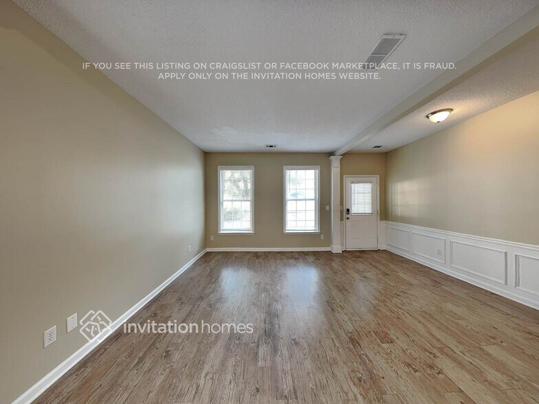 Building Photo - 2903 Cottesford Way SE