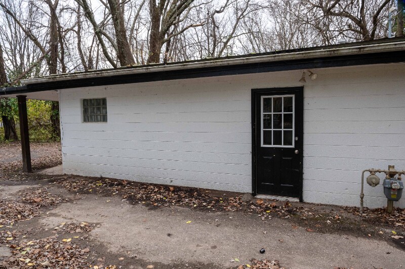 Building Photo - 1631 S Huntington Dr