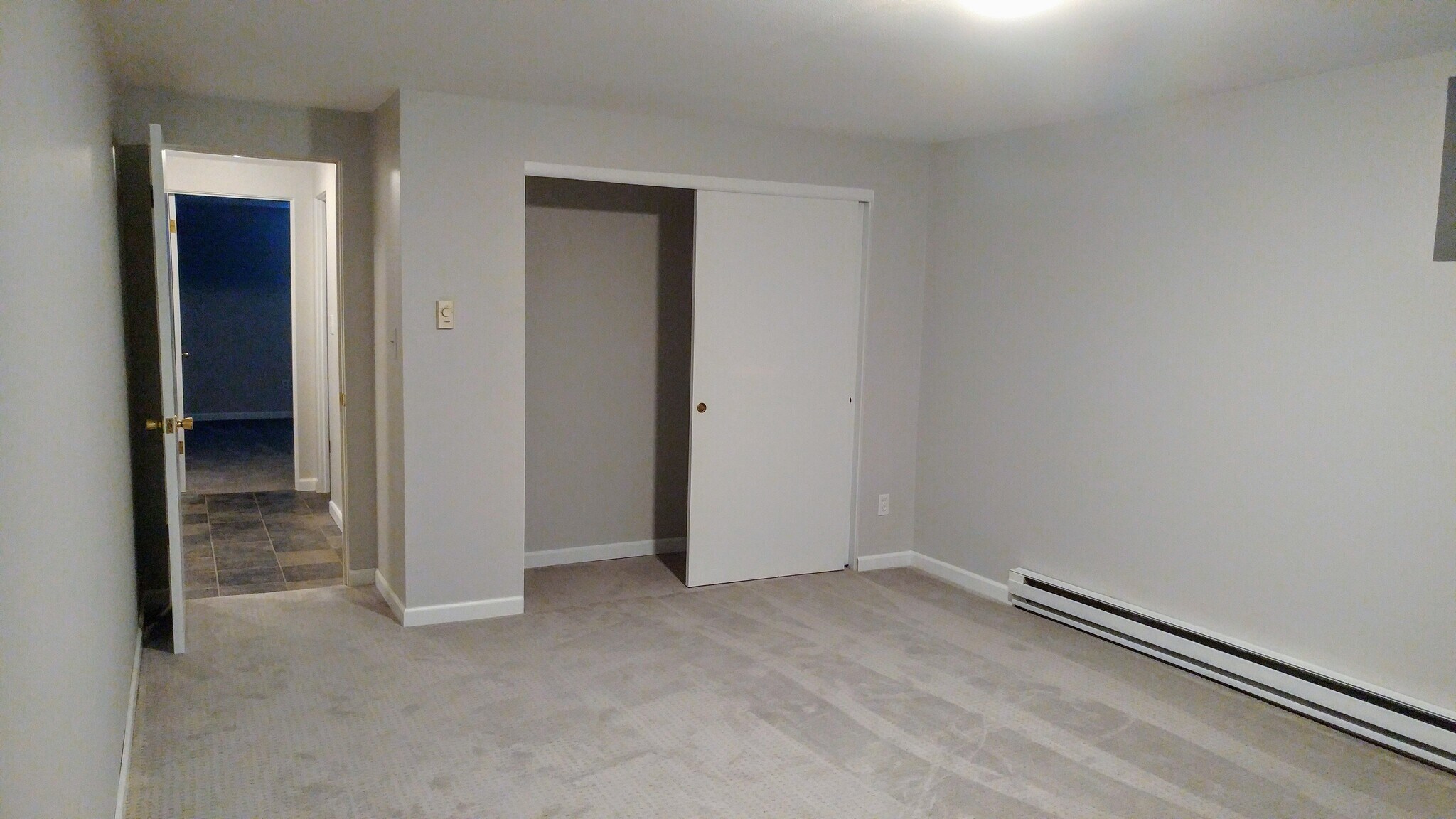 Building Photo - 242 Elm St