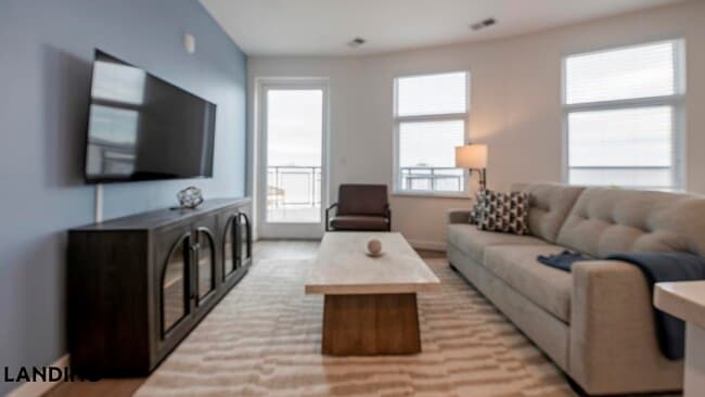 Building Photo - 1215 N Fayette St