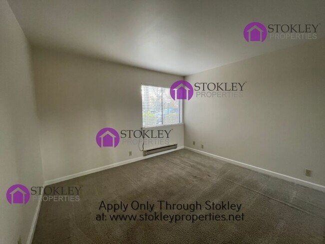 Building Photo - 1477 Marchbanks Dr