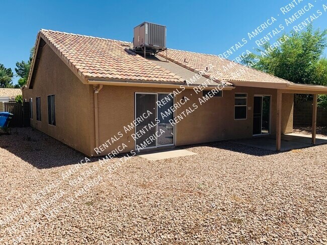 Building Photo - 12240 S 45th St