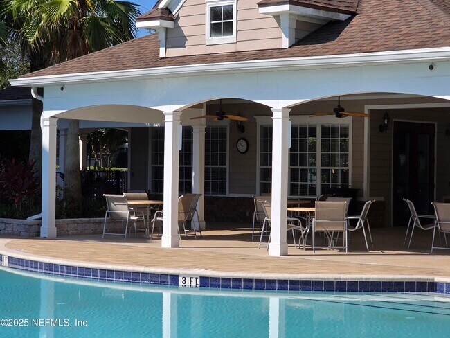 Building Photo - 11251 Campfield Dr