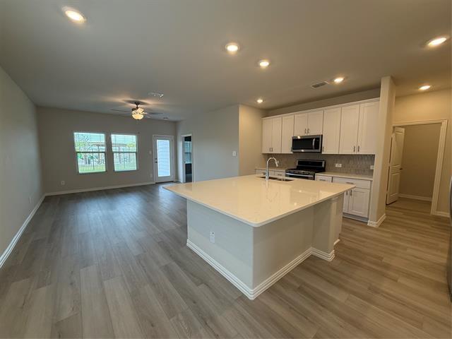 Building Photo - 5907 Belchamp Dr
