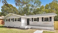 Building Photo - 5442 Kinsale Ln