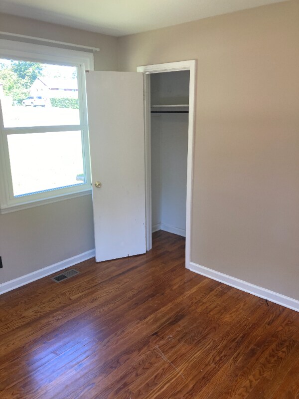 Building Photo - 129 Stirton Rd