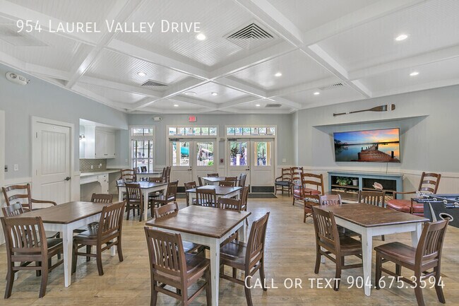 Building Photo - 954 Laurel Valley Dr