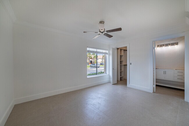 Building Photo - 815 Boynton Beach Blvd