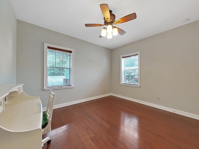 Building Photo - 4313 W Granada St