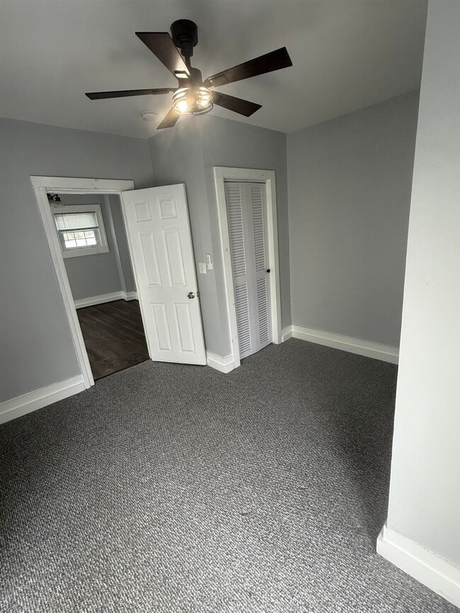 Building Photo - 3 Broadway