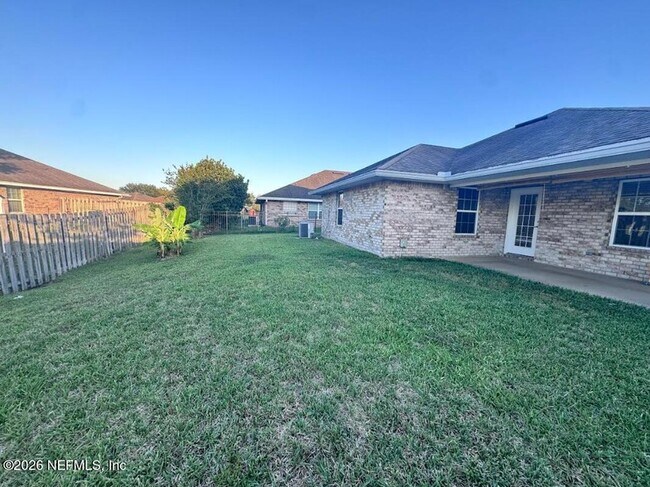 Building Photo - 7565 Westland Oaks Dr